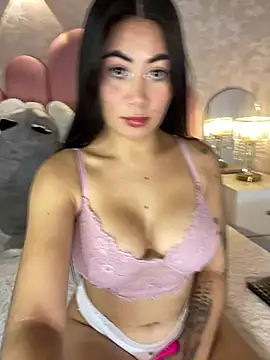 Snapshot of _MadiLee_ chatting on July 11, 2026, 12:46 am MadiLee online show from July 11, 2026, 12:46 am