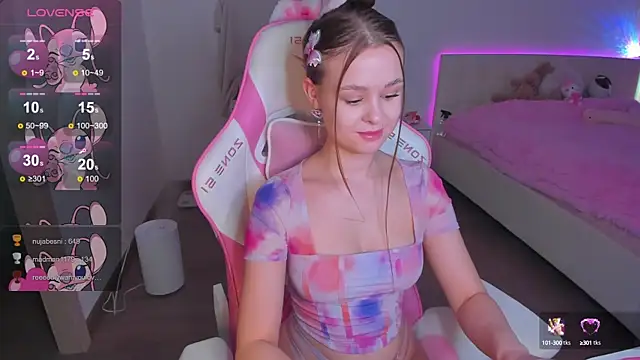 molly murrrr online show from February 28, 2025, 6:10 am