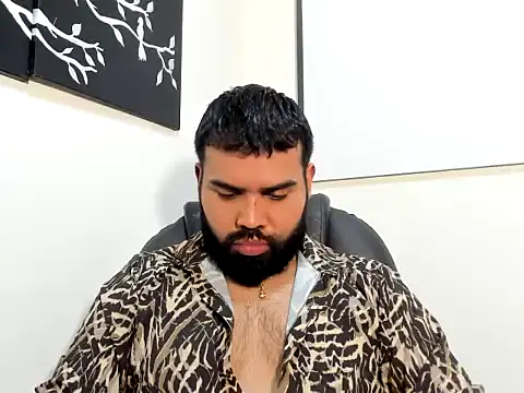 Snapshot of JEAN__TAUREAU chatting on December 5, 2025, 4:54 am JEAN TAUREAU online show from December 5, 2025, 4:54 am