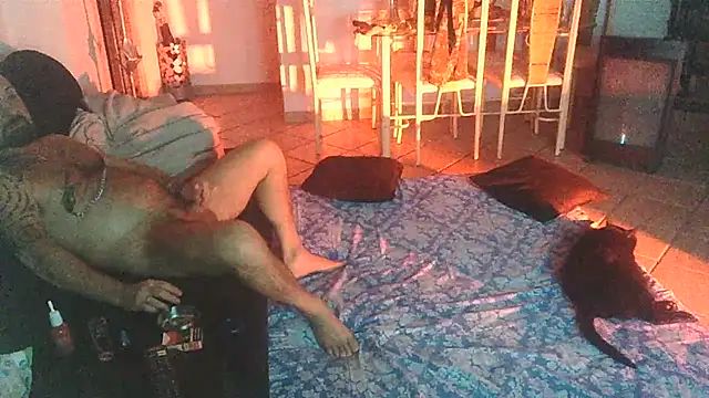 FJcouple online show from December 13, 2024, 9:52 pm