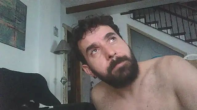 FJcouple online show from December 14, 2024, 9:40 am