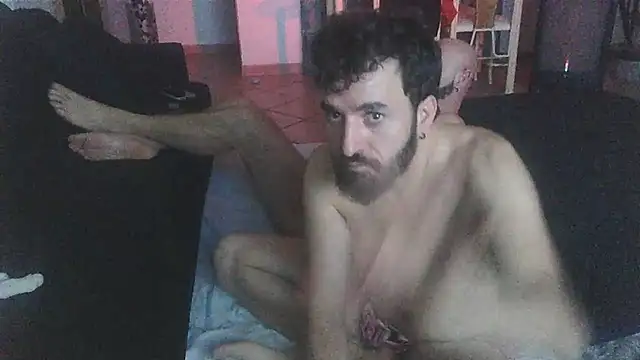 FJcouple online show from January 5, 2025, 9:03 pm