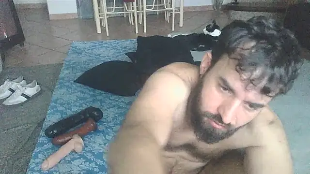 FJcouple online show from January 17, 2025, 8:56 am