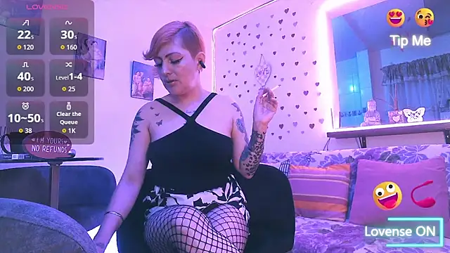 Maria fernandaxxx  online show from April 21, 2026, 3:35 am