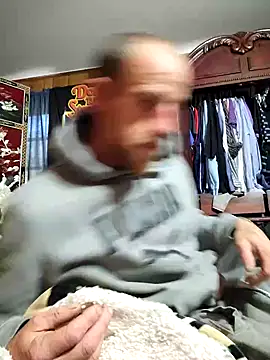 Snapshot of 5g4ever chatting on February 1, 2025, 3:39 pm 5g4ever online show from February 1, 2025, 3:39 pm