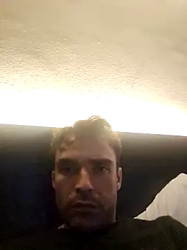 Snapshot of StupidCliff7 chatting on October 6, 2025, 3:37 am StupidCliff7 online show from October 6, 2025, 3:37 am