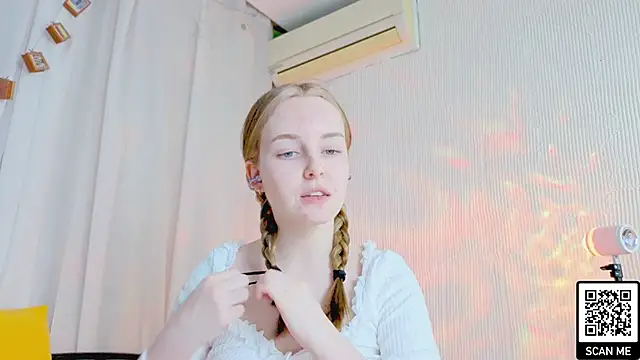 Wild  flowers online show from March 31, 2026, 4:40 pm