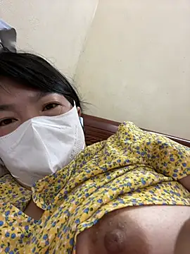 Snapshot of Hachi_Sweetbabie_ chatting on April 4, 2026, 9:34 pm Hachi Sweetbabie online show from April 4, 2026, 9:34 pm