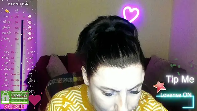 Snapshot of Muse_kitty_jenia chatting on November 19, 2025, 6:30 pm Muse kitty jenia online show from November 19, 2025, 6:30 pm