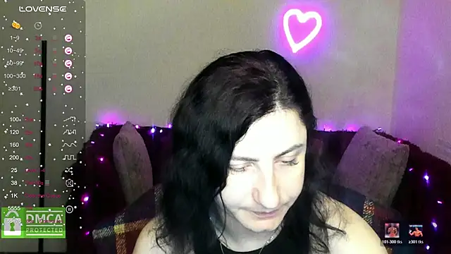 Muse kitty jenia online show from December 19, 2025, 6:31 am