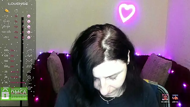 Muse kitty jenia online show from December 20, 2025, 6:31 am