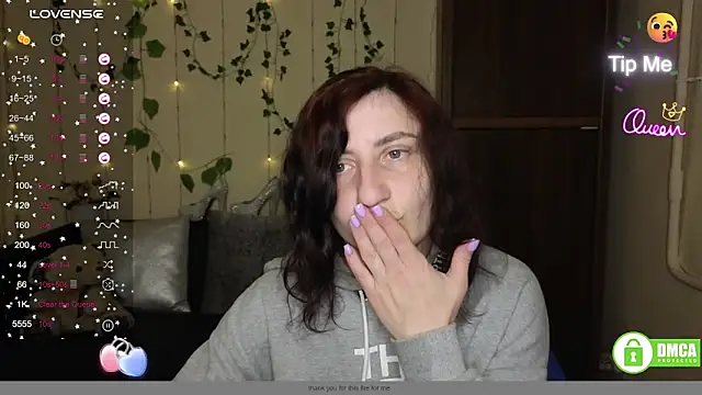 Snapshot of Muse_kitty_jenia chatting on April 18, 2026, 5:28 pm Muse kitty jenia online show from April 18, 2026, 5:28 pm