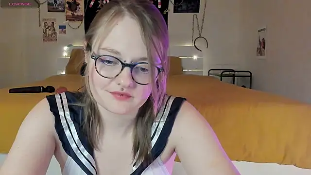 Snapshot of BebKonie chatting on December 22, 2024, 7:52 pm BebKonie online show from December 22, 2024, 7:52 pm