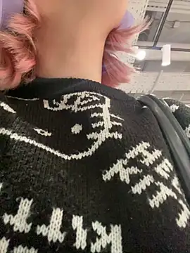 Baby  Naughty online show from December 14, 2024, 3:25 pm