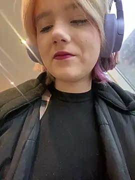 Baby  Naughty online show from January 28, 2025, 8:14 am