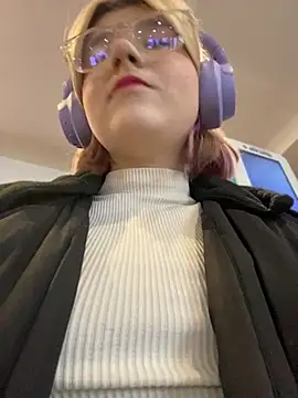 Baby  Naughty online show from February 20, 2025, 8:17 am