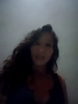 Snapshot of DulceSaraCOL chatting on February 10, 2026, 4:05 am DulceSaraCOL online show from February 10, 2026, 4:05 am