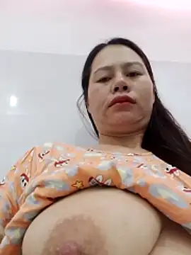 Snapshot of Baby-ladyass20 chatting on May 20, 2026, 9:43 pm Baby-ladyass20 online show from May 20, 2026, 9:43 pm