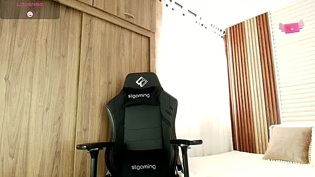 Maryantz online show from April 21, 2026, 8:23 pm