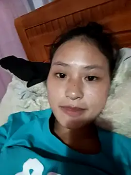 trieungoclnt online show from October 14, 2025, 3:35 pm