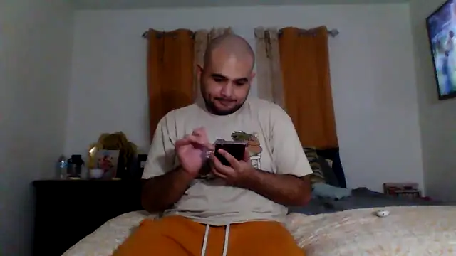 JooveyRose online show from December 22, 2025, 6:21 am