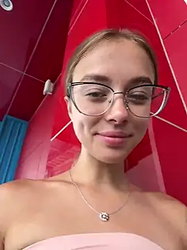 Snapshot of enjoy_my_beauty chatting on January 16, 2025, 5:53 am enjoy my beauty online show from January 16, 2025, 5:53 am