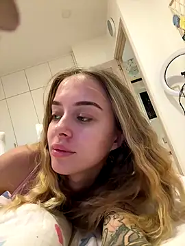 enjoy my beauty online show from November 9, 2025, 6:12 am