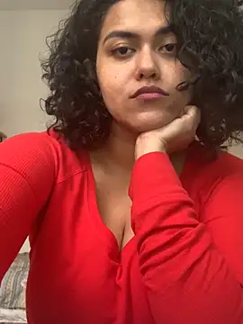 Curvydesifromgermany online show from February 11, 2025, 12:05 pm