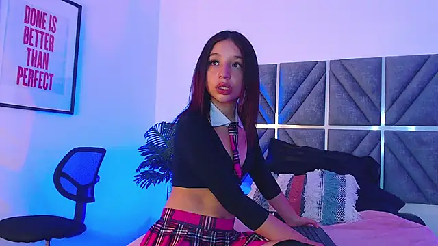 Laura Dicardy online show from November 19, 2025, 7:25 pm