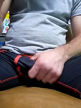 Snapshot of bigdickdaddy2184 chatting on October 31, 2025, 9:27 pm bigdickdaddy2184 online show from October 31, 2025, 9:27 pm