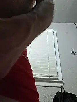 bigdickdaddy2184 online show from March 25, 2026, 2:39 am