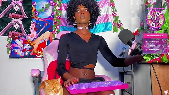 Effy Marinn online show from October 29, 2025, 3:42 am