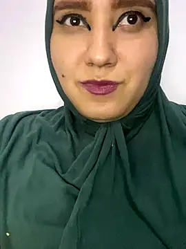 hannahayat online show from December 3, 2024, 1:08 am