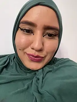 hannahayat online show from December 16, 2024, 8:58 pm