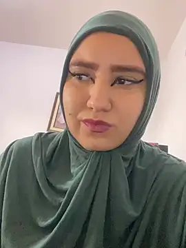 hannahayat online show from December 17, 2024, 2:44 pm