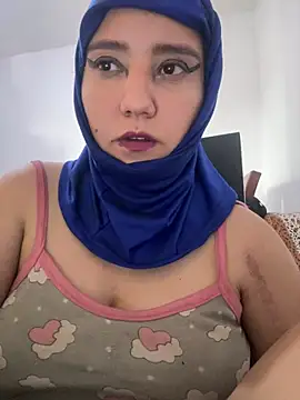 hannahayat online show from June 26, 2026, 3:27 pm
