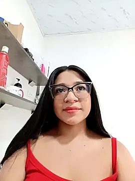 Snapshot of -VICKKY chatting on October 1, 2025, 7:20 pm -VICKKY online show from October 1, 2025, 7:20 pm