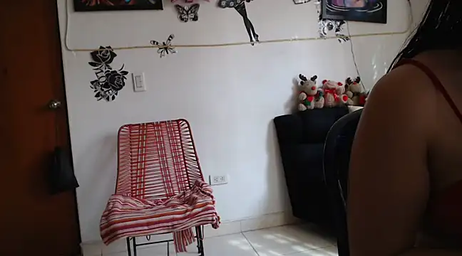 Snapshot of Pauleett chatting on January 10, 2025, 8:26 pm Pauleett online show from January 10, 2025, 8:26 pm