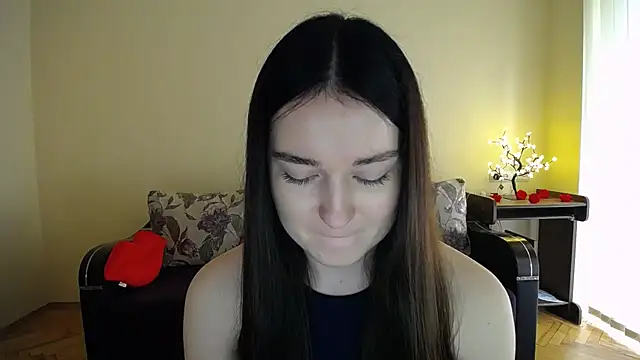 Pretty shy online show from May 25, 2026, 7:36 am