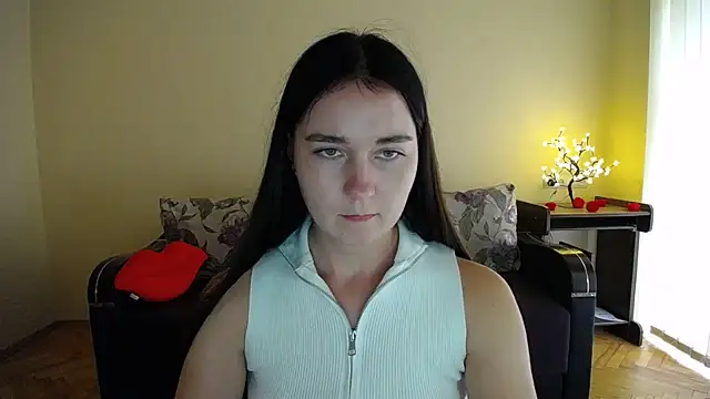 Snapshot of Pretty_shy chatting on July 4, 2026, 10:10 am Pretty shy online show from July 4, 2026, 10:10 am