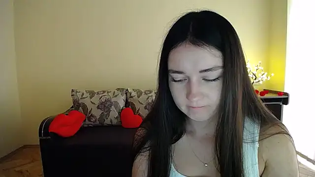 Snapshot of Pretty_shy chatting on July 17, 2026, 9:27 am Pretty shy online show from July 17, 2026, 9:27 am