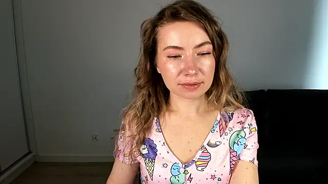 Snapshot of Mia_Tasty chatting on April 23, 2026, 1:24 pm Mia Tasty online show from April 23, 2026, 1:24 pm