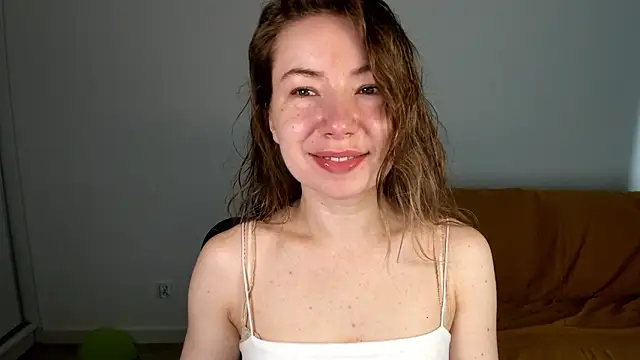 Snapshot of Mia_Tasty chatting on June 3, 2026, 6:38 am Mia Tasty online show from June 3, 2026, 6:38 am
