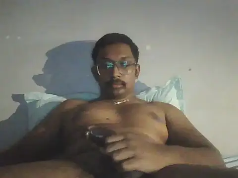 chennaibull101 online show from November 25, 2025, 7:03 pm