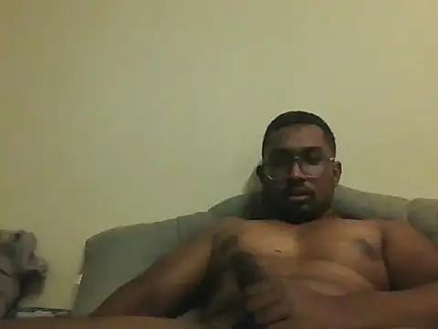 Snapshot of chennaibull101 chatting on May 7, 2026, 2:11 pm chennaibull101 online show from May 7, 2026, 2:11 pm