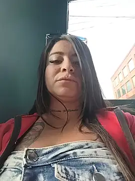 Alona Evans online show from June 1, 2026, 10:00 pm