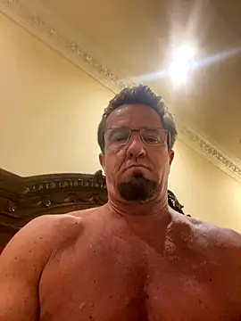 sluttydylan online show from November 2, 2025, 7:33 am