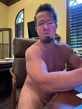 sluttydylan online show from April 15, 2026, 6:15 pm