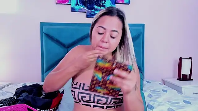 GraceJansenn online show from December 24, 2024, 12:55 pm