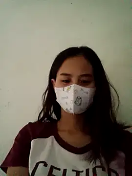 Snapshot of Nobita2z chatting on December 11, 2024, 5:43 am Nobita2z online show from December 11, 2024, 5:43 am